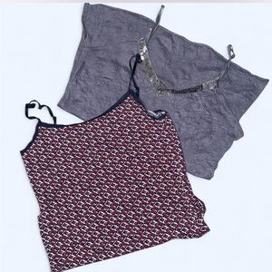 2 Tank Tops